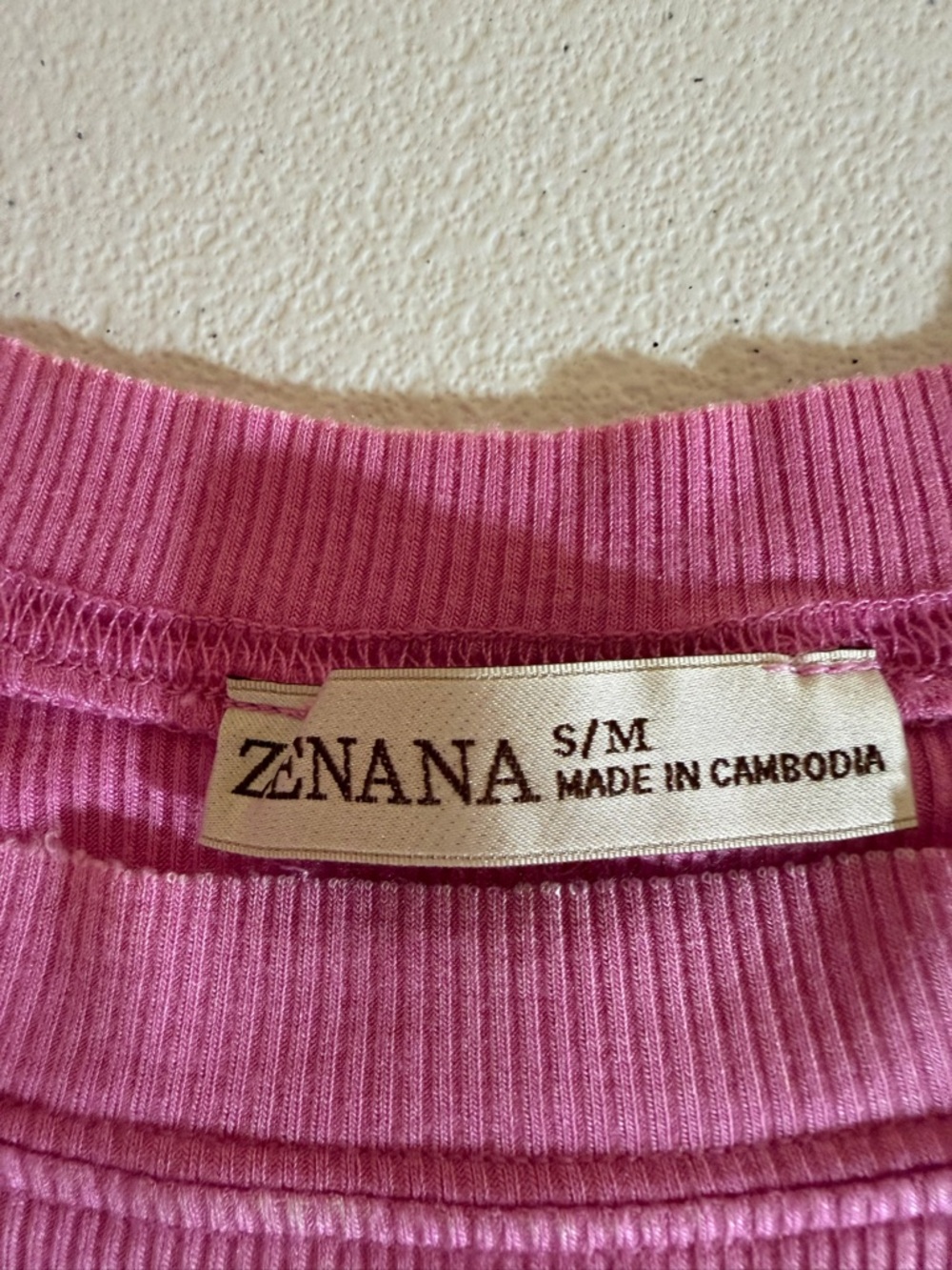 ZENANA OVERSIZED PINK SHIRT CUTE FRONT POCKET NWT- VERY PRETTY🎀 SIZE S/M 🔥🩷 - Picture 2 of 4